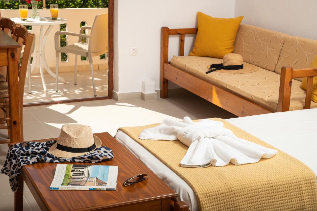 كاليفيس Aphrodite Apartments المظهر الخارجي الصورة