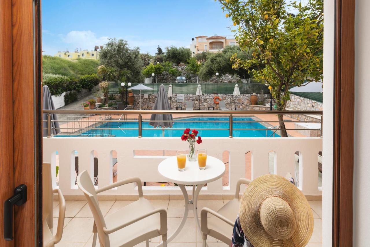 كاليفيس Aphrodite Apartments المظهر الخارجي الصورة