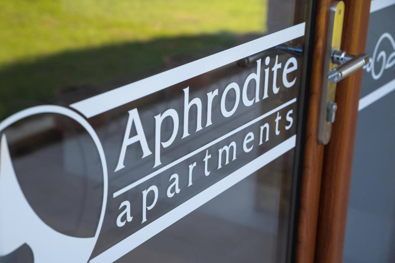 كاليفيس Aphrodite Apartments المظهر الخارجي الصورة