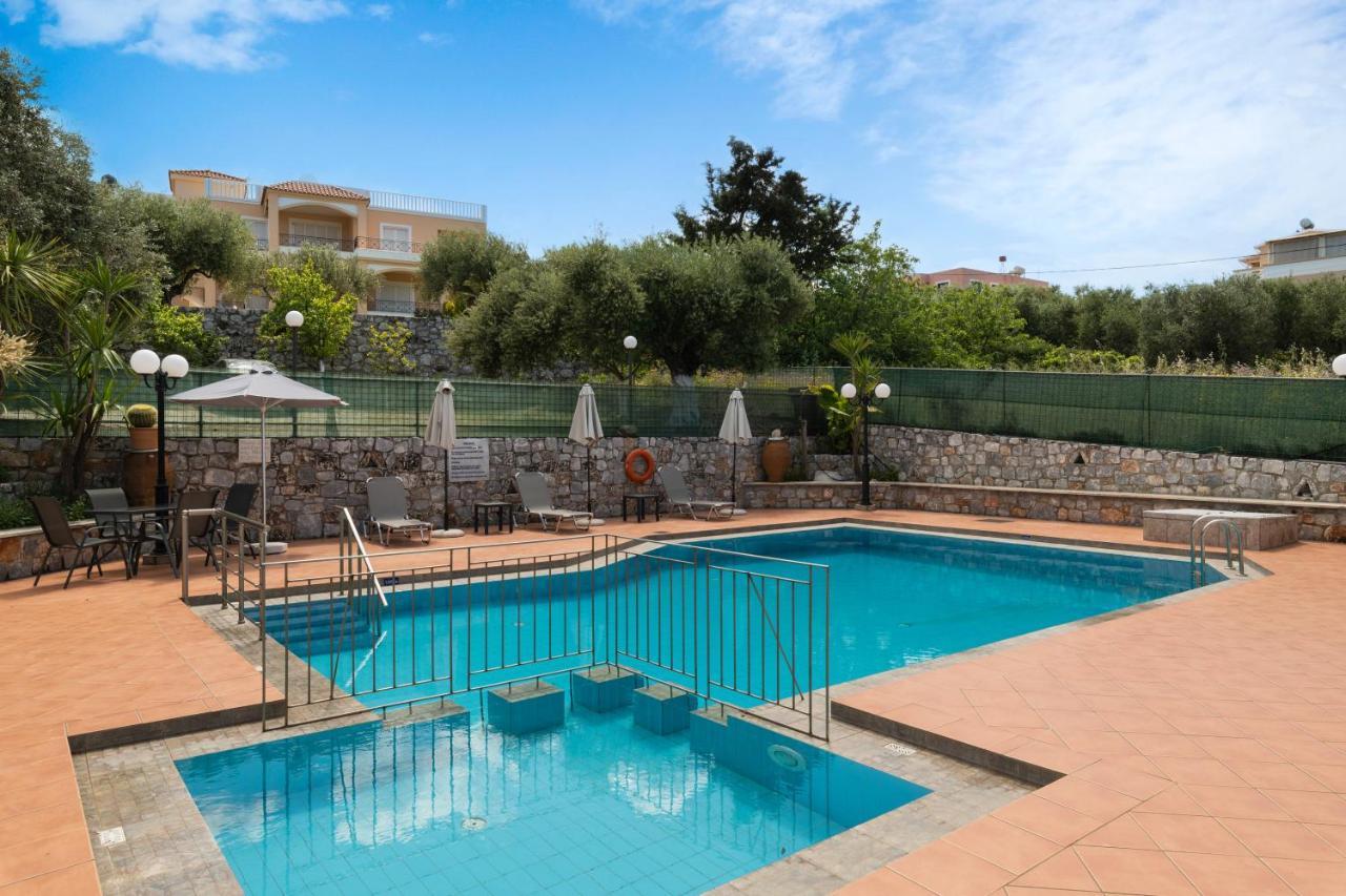 كاليفيس Aphrodite Apartments المظهر الخارجي الصورة