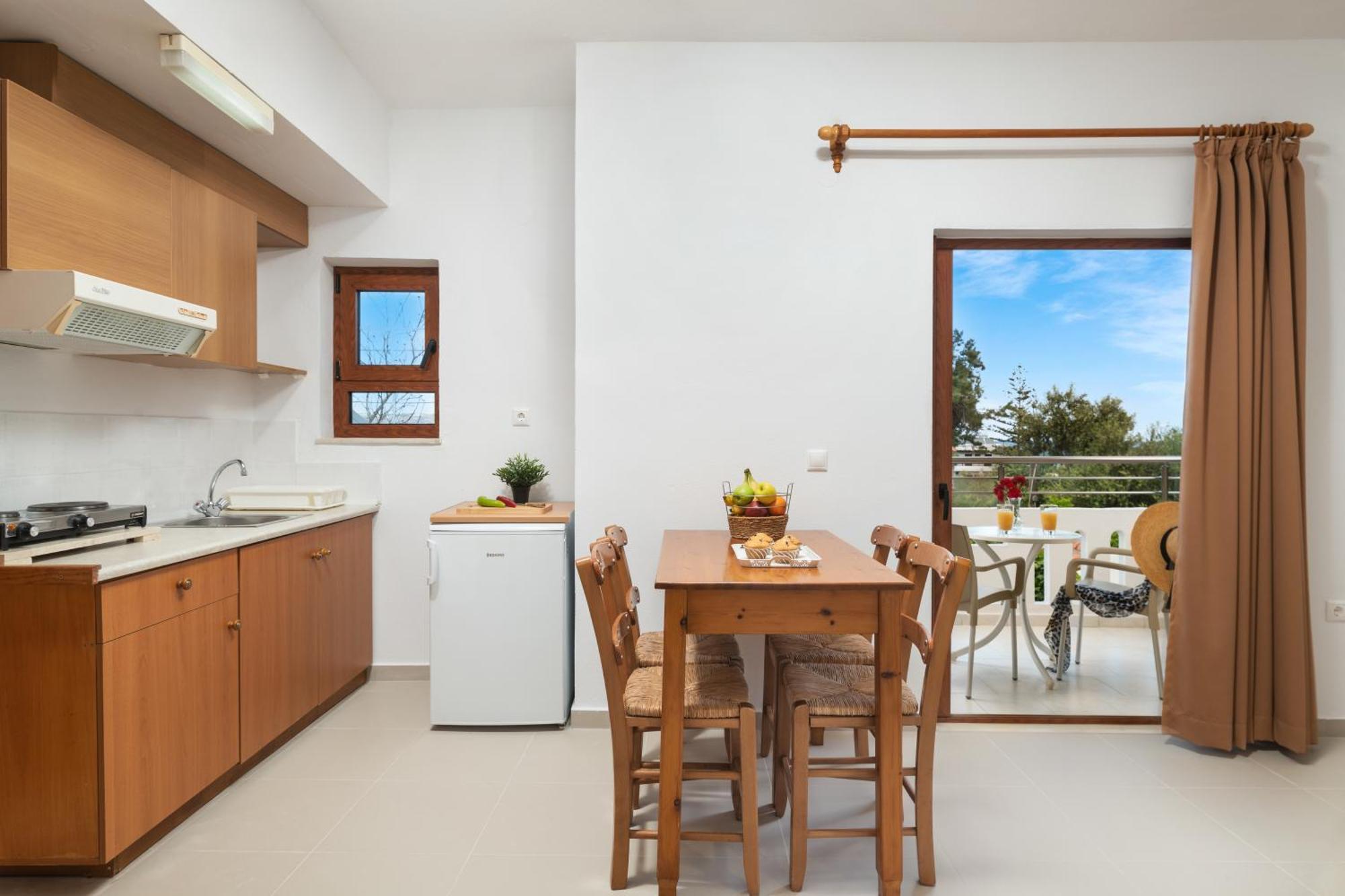كاليفيس Aphrodite Apartments المظهر الخارجي الصورة