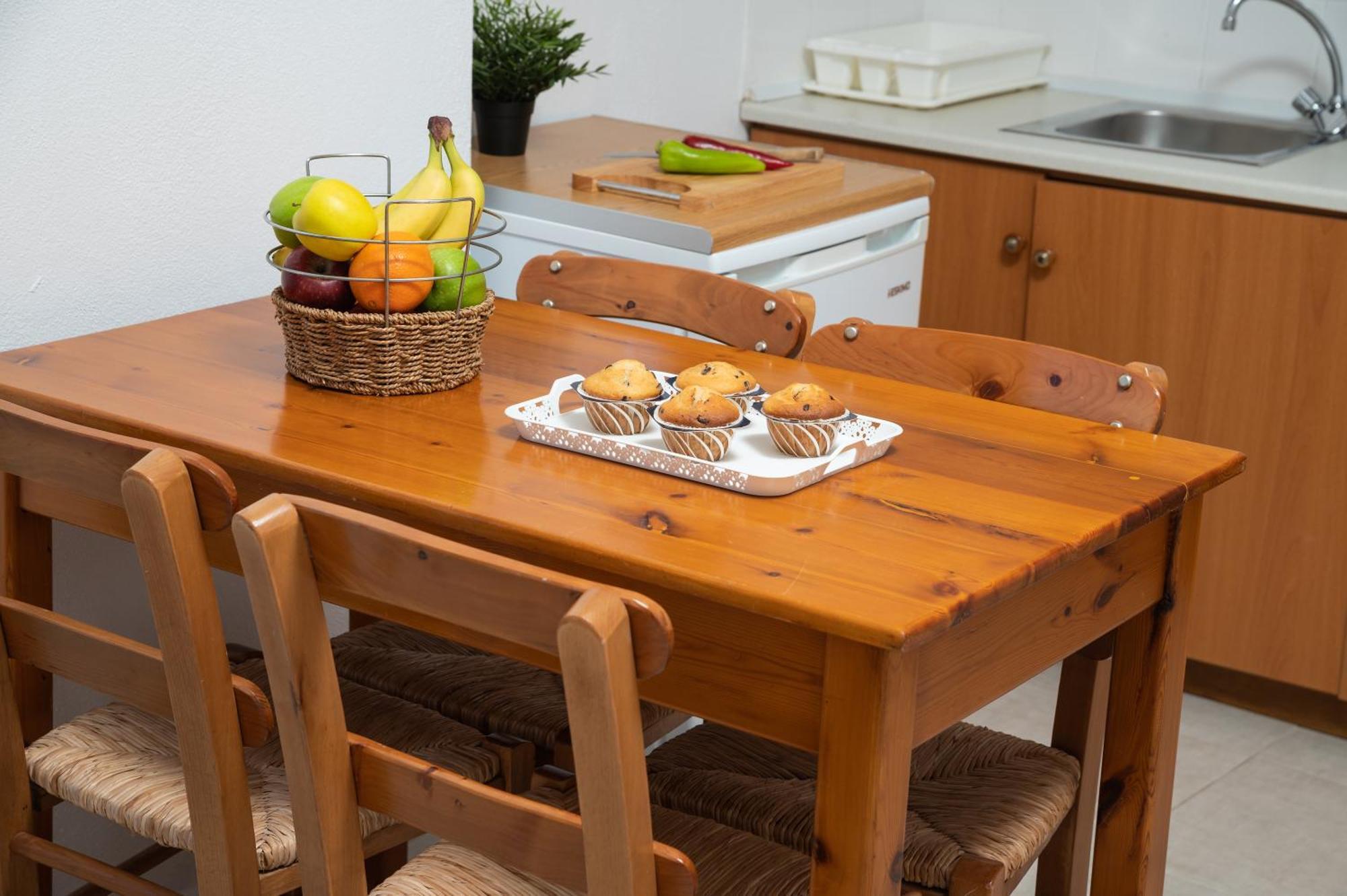 كاليفيس Aphrodite Apartments الغرفة الصورة