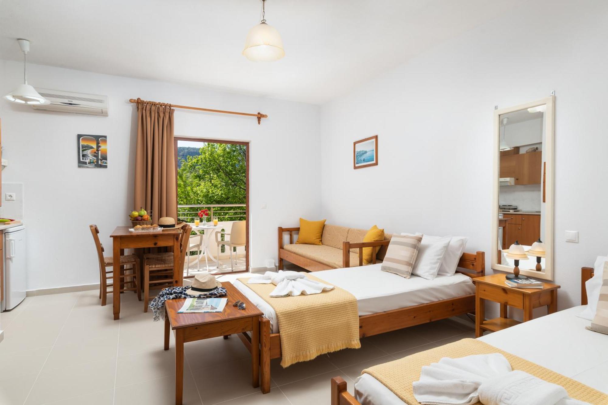 كاليفيس Aphrodite Apartments المظهر الخارجي الصورة